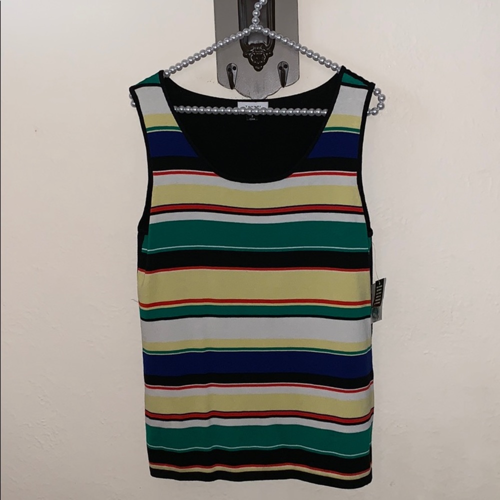 Tahari top nwt shell